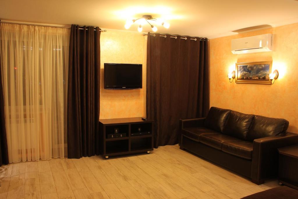 Apartment On Prospekt Mira Chernihiv Exterior photo