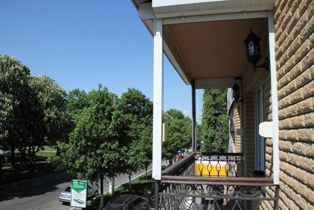Apartment On Prospekt Mira Chernihiv Exterior photo